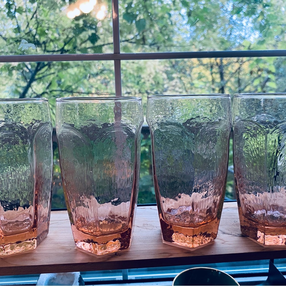 Textured Vintage Pink Drinking Glasses - Set of 4